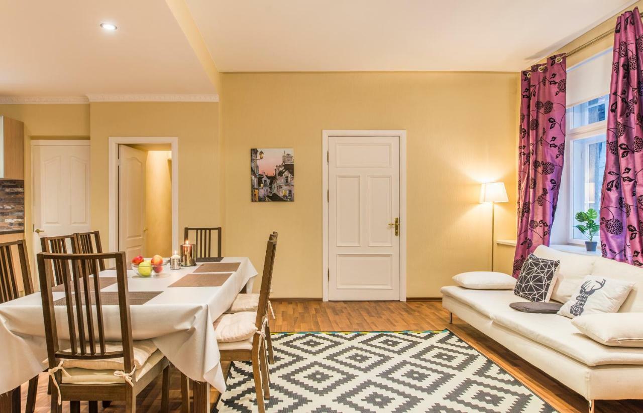 Charming Spacious 3 Bedroom In Old Town Riga Dış mekan fotoğraf