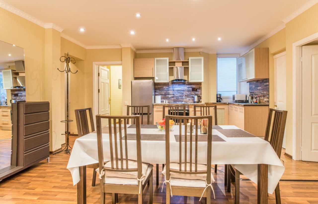 Charming Spacious 3 Bedroom In Old Town Riga Dış mekan fotoğraf